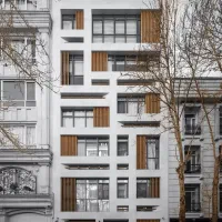 آپارتمان ۹۷ متری حافظیه غرق نور