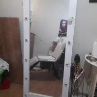 تخت سه تکه صندلی استادکار انتظارمیزناخن|آرایشگاه و سالن‌های زیبایی|شیراز, شهرک والفجر|دیوار