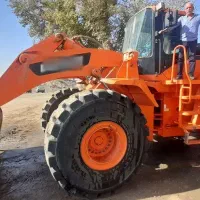 لودر دوسان ۴۰۰