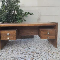 فروش فوری میز چوبی اداری بزرگ|مبلمان اداری|کلاله, |دیوار