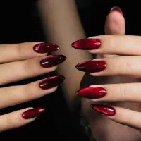 خدمات ویژه ناخن یلدایی|خدمات آرایشگری و زیبایی|سنندج, |دیوار