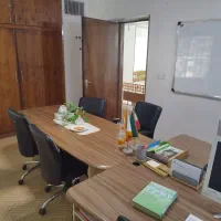 فضای کار اشتراکی|اجارهٔ کوتاهمدت دفتر کار و فضای آموزشی|مشهد, کلاهدوز|دیوار