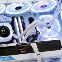 خدمات کامپیوتری در محل تعمیرات کامپیوتر لپ تاپ
