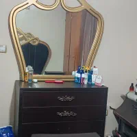 سرویس خواب|تخت و سرویس خواب|شیراز, شهرک گلدشت حافظ‎|دیوار