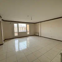 رهن ۱۱۲ متر.۲خوابه.فول امکانات،خیابان اردستانی