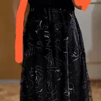 لباس یکبار استفاده شده