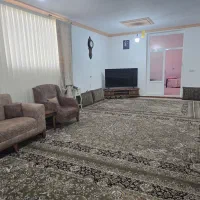 ویلایی سر نبش فوق العاده تمیز۱۶۰متر بنا بدون مشابه