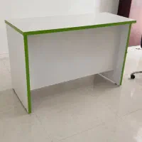 میز کاملا سالم