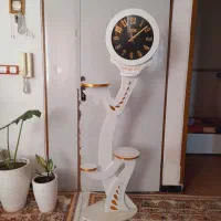 ساعت ایستاده