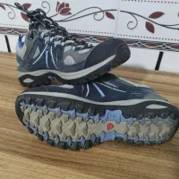 کفش|کیف، کفش، کمربند|کبودرآهنگ, |دیوار