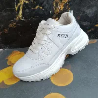 کتونی لژ دار BYD پانو