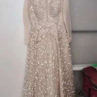 لباس مجلسی|لباس|بومهن, |دیوار