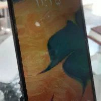 سامسونگ Galaxy A30 با حافظهٔ ۶۴ گیگابایت