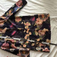 پیراهن‌وکتوشومیزمجلسی