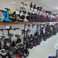 اسکوتربرقی مجهز به چراغ LED