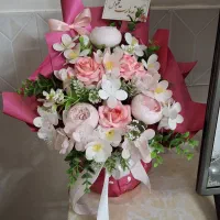 گل صورتی|گل مصنوعی|بروجرد, |دیوار