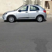 کوئیک R  ( استثنایی ) مدل  1400 فول آپشن