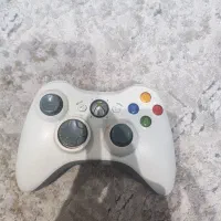 دستگاه xbox 360 تمیز به همراه ۲ دسته اضافه|کنسول، بازی ویدئویی و آنلاین|خمینی‌شهر, |دیوار