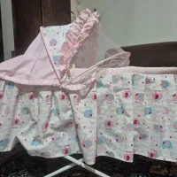 ننو،کنار تختی مادر و کودک