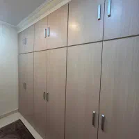 تعدادی درب کمد دیواری و درب اتاق خواب درحد نو