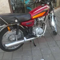 موتور هوندا ایرانی ۱۲۵ قرمز
