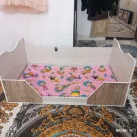 هر سه تاش رو با قیمت توافقی میفروشم|مبلمان خانگی و میز عسلی|کنگاور, |دیوار