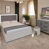 تخت خواب.       دلینا