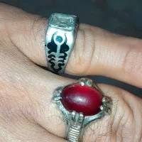 دو عدد انگشتر نقره به قیمت پایین به فروش میرسد