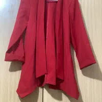 کت قرمز شب یلدا نو فقط نیاز ب اتو داره