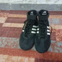 کفش کشتی سایز ۴۲ کامبت های کپی درحد نو