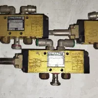شیر برقی پنوماتیک ۵/۲ برند pneumax اصل ایتالیا