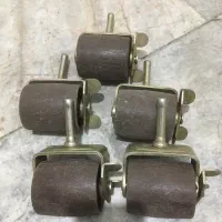۵ عددچرخ عتیقه تخت خوش خواب قدیمی(اکبند)
