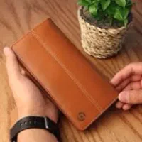 کیف پول گمشده با مدارک