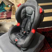 صندلی غذا ، صندلی ماشین ، تخت کنار مادر