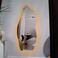 آینه دفرمه|آینه|ایلام, |دیوار