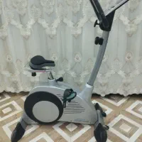 دوچرخه ثابت در حد صفر .پنج دنده وبا صفحه دیجیتال