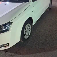 دنا معمولی کم کار ب شرط|خودرو سواری و وانت|سمیرم, |دیوار