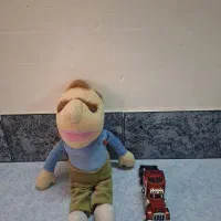 عروسک بچه فامیل به همراه ماشین