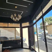 مغازه تجاری شیک و خاص