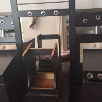 تخت و دراور و پاتختی و آینه قدی