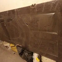 درب چوبی با چارچوب فلزی