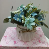 گل و گلدان ووارداتی