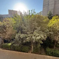 سوئیت ۴۸ متری بالای ورزشگاه