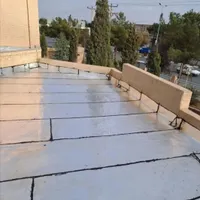 ایزوگام وشیب بندی وقیر کاری و سیمان کاری پشت بام