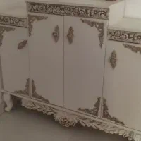 جاکفشی وآینه کنسول