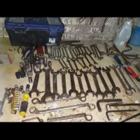 وسایل  ماشین سبک و سنگین و اچار‌ماشین سنگین