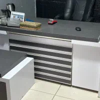 میز مدیریت همراه ۴ عدد مبل و میز جلو مبلی|مبلمان اداری|اراک, |دیوار