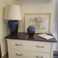 آباژور شیشه ای براق مدرن