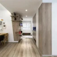 مستخدم خانم با حقوق بالا