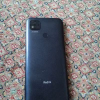 موبایل ردمی ۹ با همراه شارژر و کلوپک